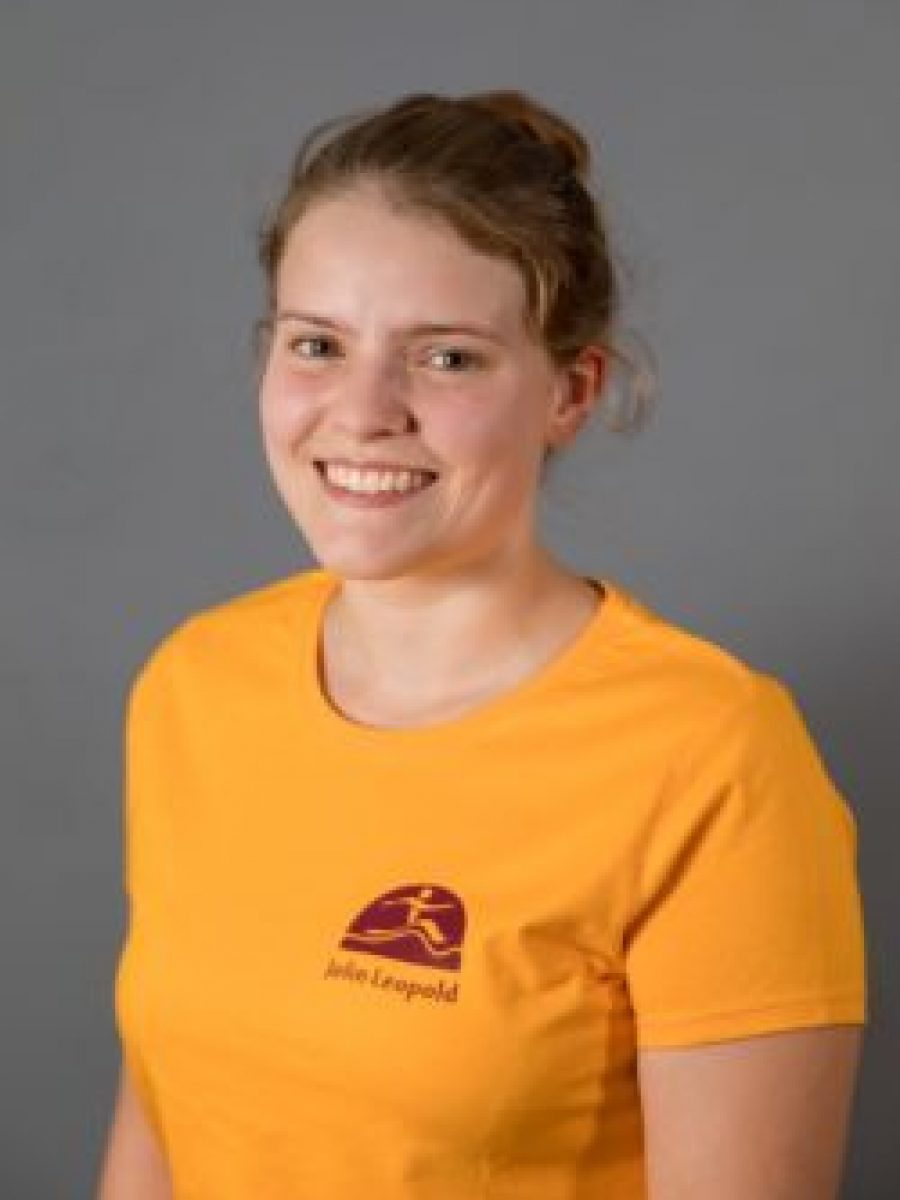 Praxis2020-120-250x350